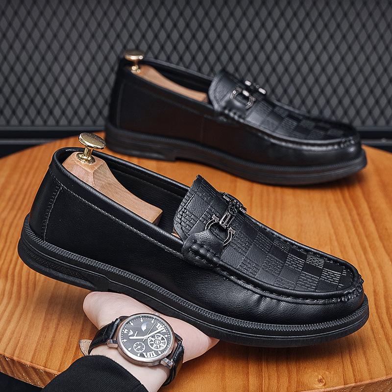 Мужская обувь 2025 года, новый весенний тренд, однопедальная ленивая британская обувь для повседневной носки из кожи, нескользящая мужская обувь