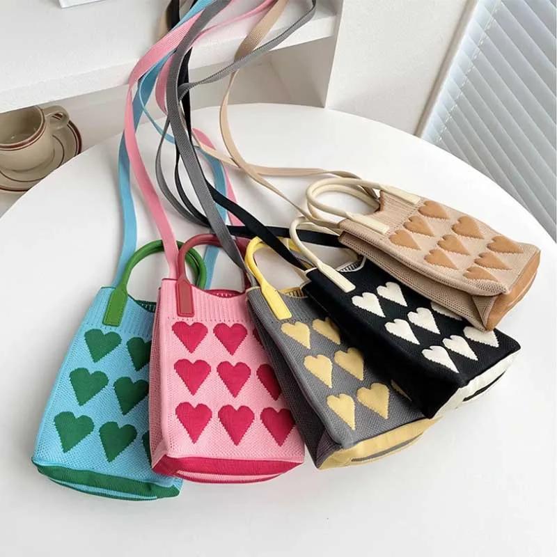 Fashion Heart Knitted Mini Square Handbag for Women Small Mobile Phone Shoulder Bags Girls Cute Outdoor Crossbody Bags