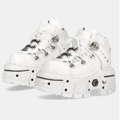 Модная обувь на толстой подошве в стиле панк 2024 Новая Ретро Повседневная Модная Платформа Панк-рок Высокий каблук Застежка-крючок Круглый носок Женская обувь