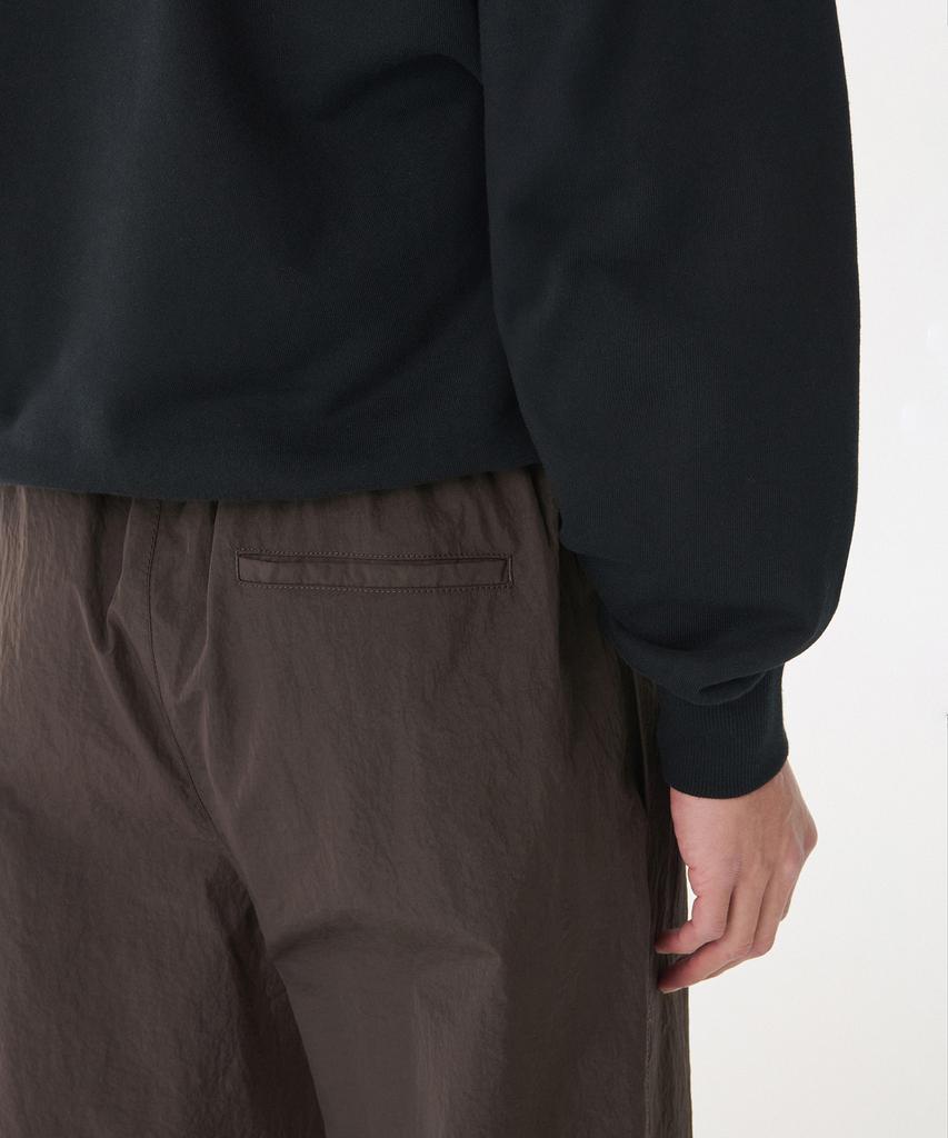 MUSINSA STANDARD Nylon Wide String Pants [Brown]