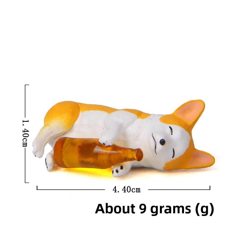 Resin Corgi And Husky Ornament Holding A Bottle Design For Gardening And Collection