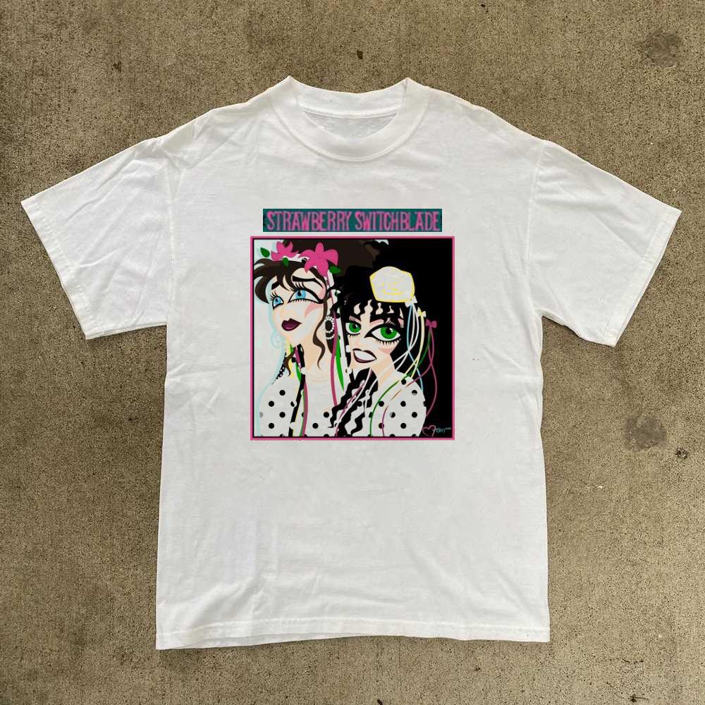 Hot Strawberry Switchblade Tshirt Size S to 5XL NZL160 Unisex T-Shirt