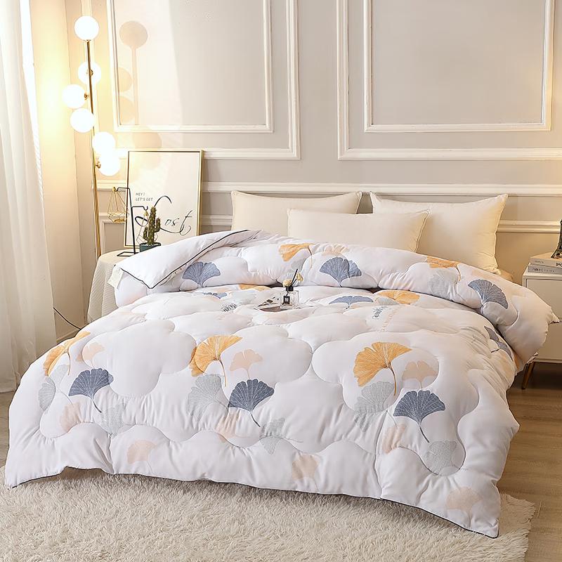 Plover Comfort Feather Silk Quilt