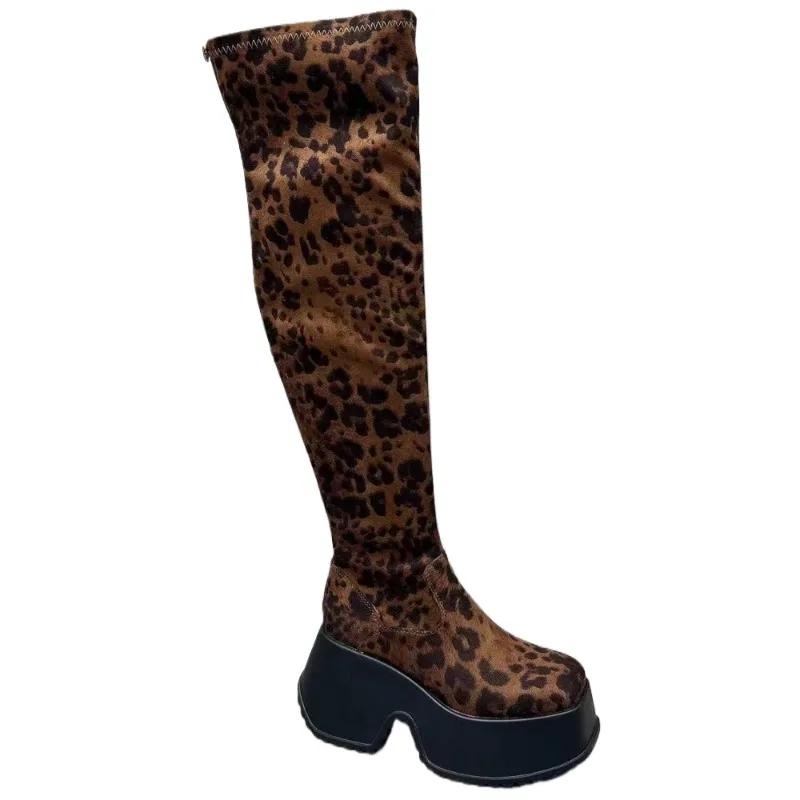 Леопардовые женские высокие сапоги на платформе из замши на высоком каблуке, женские брендовые зимние трендовые сексуальные массивные ботинки Mujer 2025 года