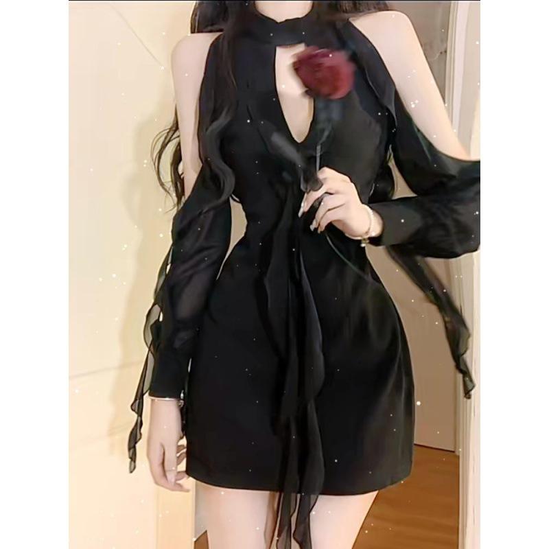 Черные платья женские сексуальные открытые женские повседневные темпераментные весенние с открытыми плечами в корейском стиле однотонные милые ампирные модные