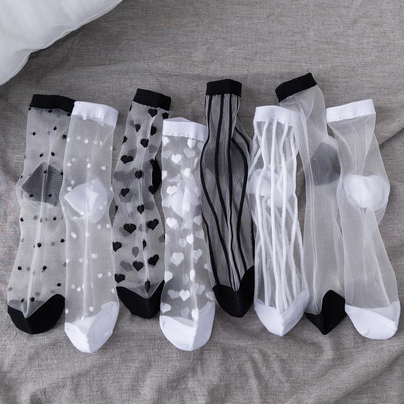 Sexy Lace Mesh Fishnet Woman Socks Harajuku Hip Hop Skateboard Elasticity Crew Socks Summer Ultra-thin Transparent Socks Women EMA