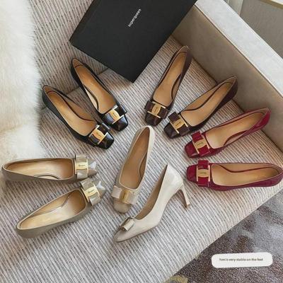 Лето 2023 Элегантность: Туфли на шпильке с квадратным носком и бусинами и бантом для женщин