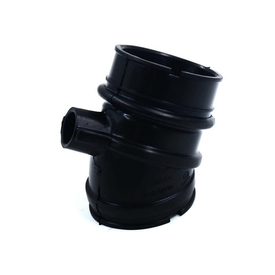 Шланг воздухозаборника Toyota Land Cruiser 17882-62010