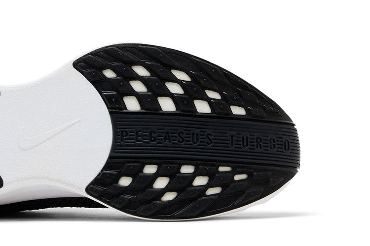 Nike ZoomX Pegasus Plus Черный Чистый Платиновый