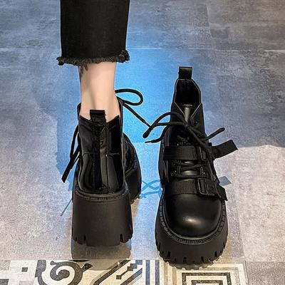 Модная мотоциклетная женская обувь Осень и зима Новые универсальные ботинки на толстой подошве, увеличивающие рост, с чувством дизайна, мотоциклетные короткие ботинки