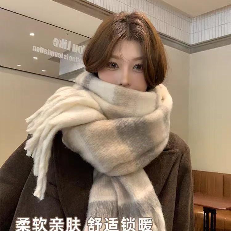1116 new Korean version contrasting color striped mohair scarf women's autumn and winter thickened warm student versatile fringed scarf