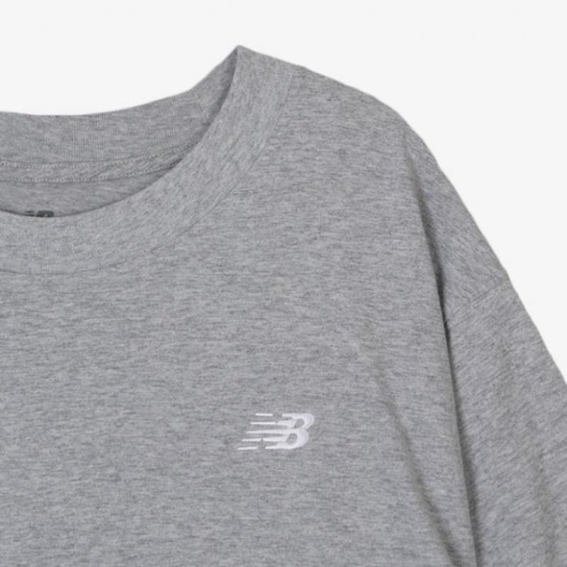 New Balance Half Club Sports Short Sleeve Tee Semi Overfit Nbnefcog11 15 Short Sleeve Tee