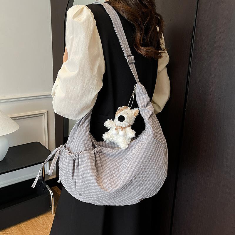 Корейская версия модной клетчатой сумки через плечо 2025 новая вместительная ретро сумка-мессенджер для поездок в нишевом зарубежном стиле сумка-пельмень