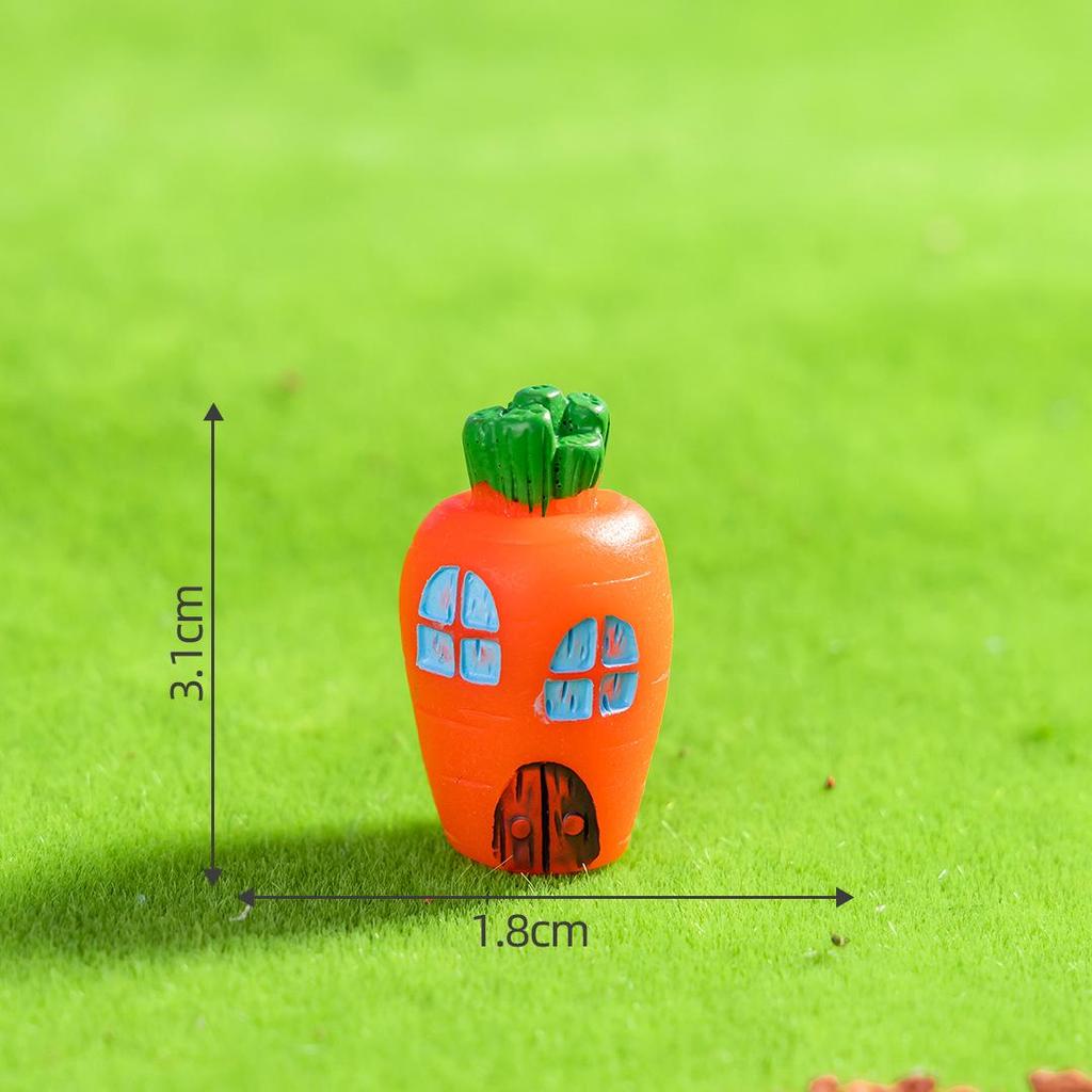 Cartoon Rabbit Desktop Ornament: Cute Resin Decoration for Home and Garden Crafts