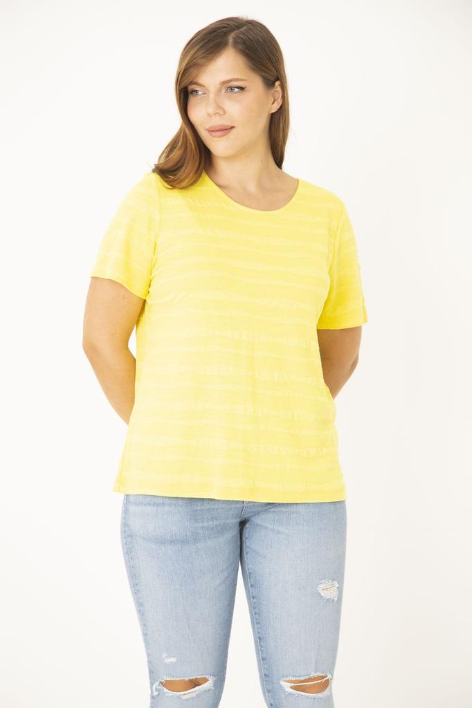 Женская блузка большого размера Желтая блузка больших размеров с круглым вырезом и узором
