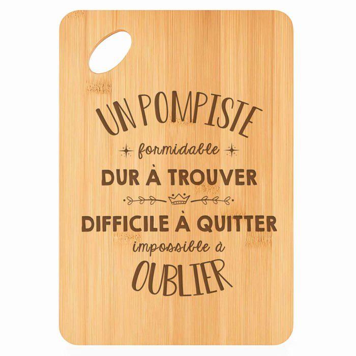 Planche à découper / plateau apéro - PLANETEE - Un Pompiste Formidable - Bambou gravé - 30 x 20 x 1 cm - Trou 24 mm