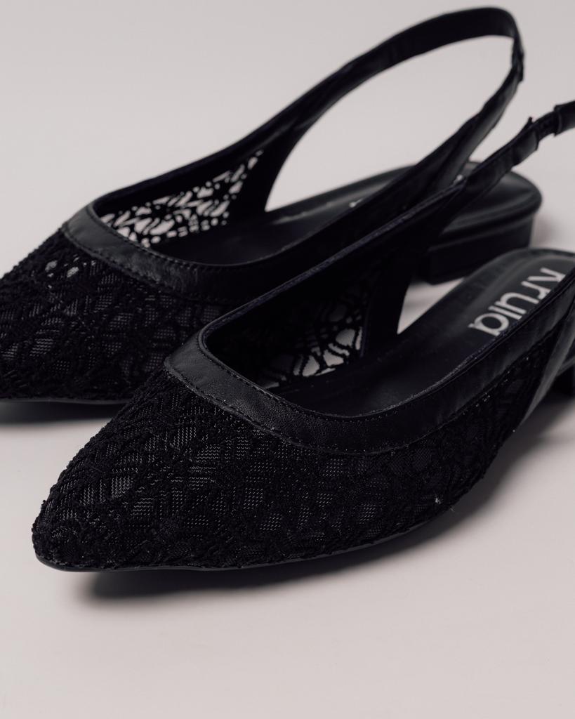 Босоножки перфорированные Krula 2732211 36 черные кожа текстиль