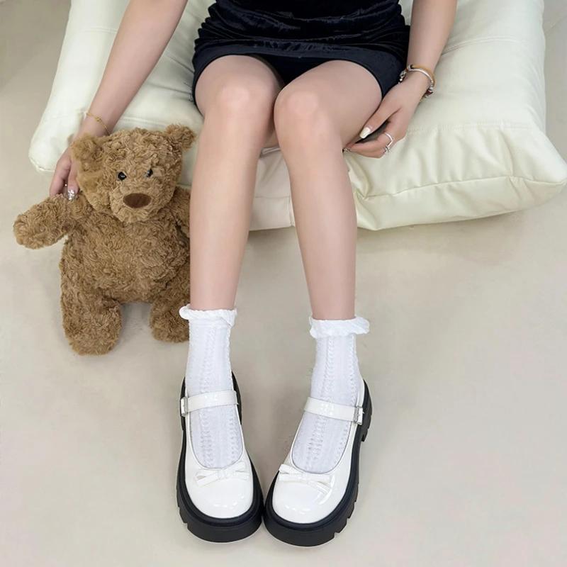 Туфли Мэри Джейн женские новые модные женские туфли-лодочки с пряжкой весна-осень с круглым носком однотонные повседневные туфли с бабочкой на платформе