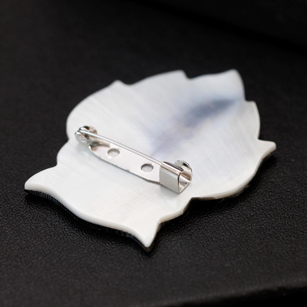 Women Fashion Creative Unique Owl Brooch Lovely Exquisite Shell Breastpin