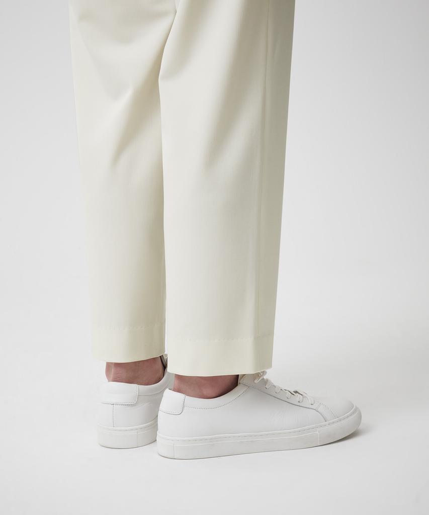 MUSINSA STANDARD Wide Easy Elastic Waist Crop Slacks [Cream]