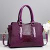 New Fashion Splicing Large Capacity Shoulder Bag Crocodile Pattern Embossed Trend All Matching Handbag Light Luxury Women's Bag