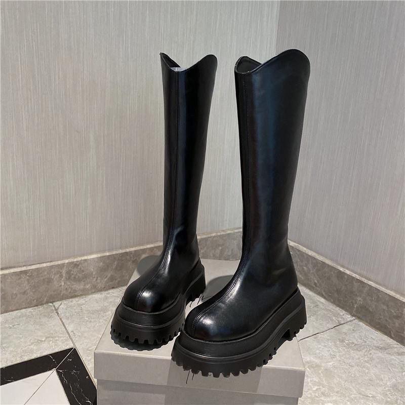 Европейские сапоги Сапоги рыцаря Женские 2025 осень и зима на толстой подошве сапоги-маффины Мотоциклетные сапоги Облегающие сапоги