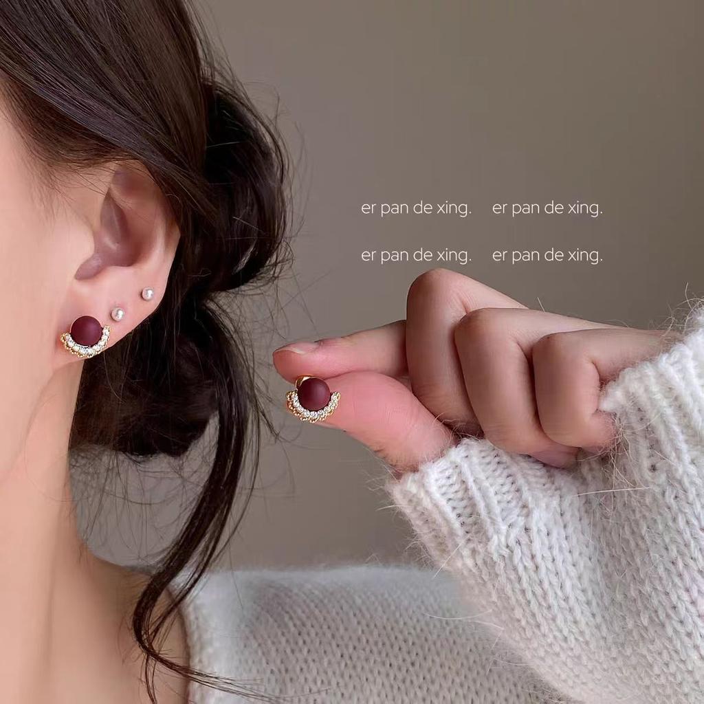 Серебряная игла S925 нишевые огромные красивые кружевные кружевные красные серьги-гвоздики французские легкая роскошь изысканные серьги