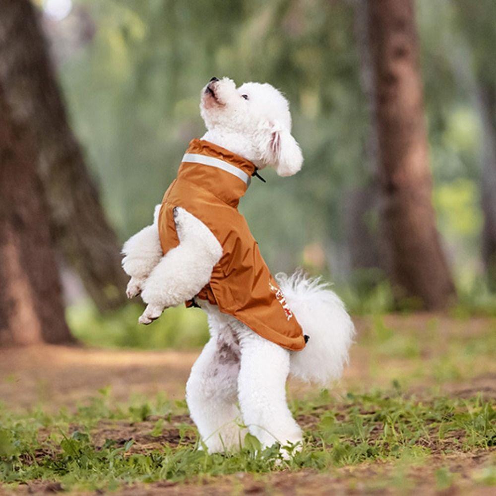 Fashion Adjustable Dog Raincoat Soft Reflective Strape Waterproof Dogs Clothes with Chest Leash Pet Outdoor Coat Outdoor