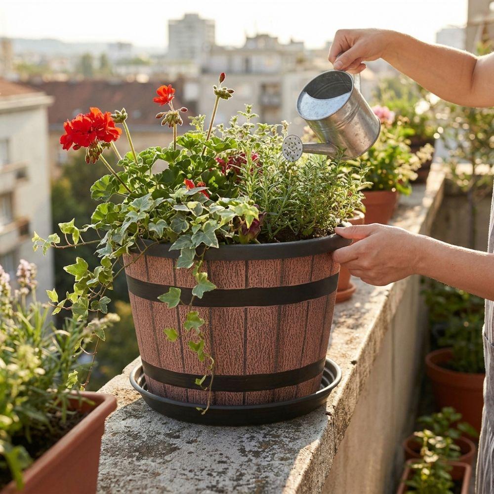 Thickened Plastic Barrel Flowerpot Round Garden Flower Pot Flower Bucket  Yard Decoration