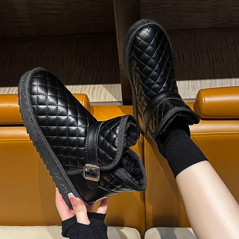 Зимние женские зимние ботинки, новые, с круглым носком, сохраняющие тепло, хлопковые ботинки для женщин, обувь на платформе, обувь на плоской подошве, женская повседневная обувь