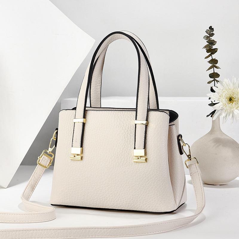 Chic Womens Handheld Pu Shoulder Bag With Inner Pocket For Outings Casual