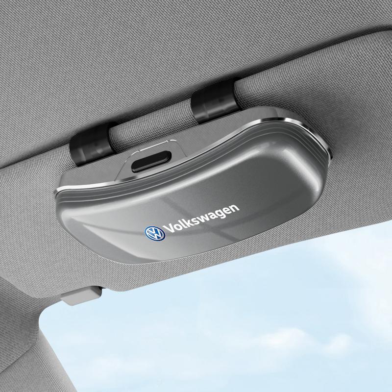 Car Emblem Sun Visor Glasses Case Sunglasses Storage Gift Box For VW Golf Tiguan GTI Jetta Passat T5 Polo Touran Scirocco Arteon ze1
