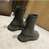Зимние женские ботинки Новые осенне-зимние короткие ботинки Кожаные стройнящие туфли На толстой подошве Эластичные ботинки Стройнящие кожаные туфли Женские