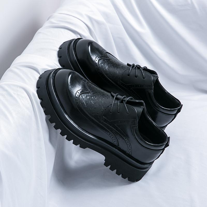 Fashion Patent Leather Men's Formal Shoes Comfortable Platform Luxury Genuine Leather New Elegant Man Wedding Social Derby Shoes