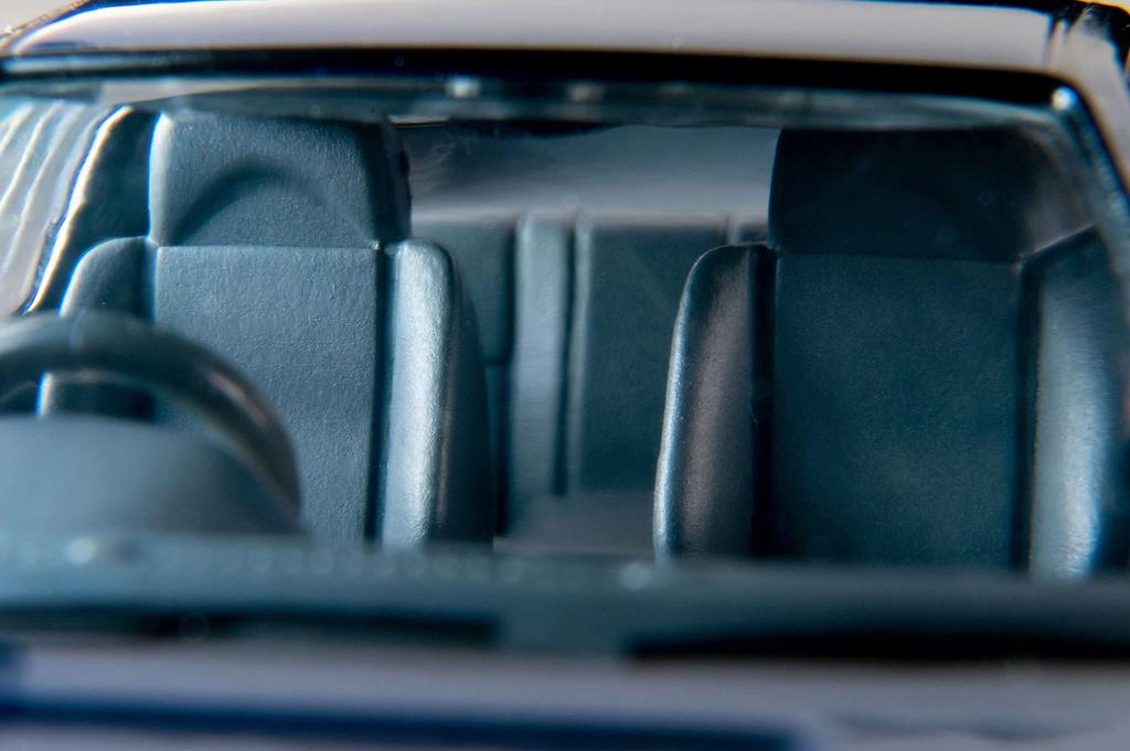 Tomica Limited Vintage Neo Nissan 180SX Special Selection Equipped Car Yellow Silver 1991 Complete Product 322849 1/64 LV-N235c TYPE-II