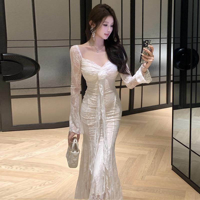2025 New Women's Clothing Temperament Gentle Square Neck Lace Slim Fishtail Dress