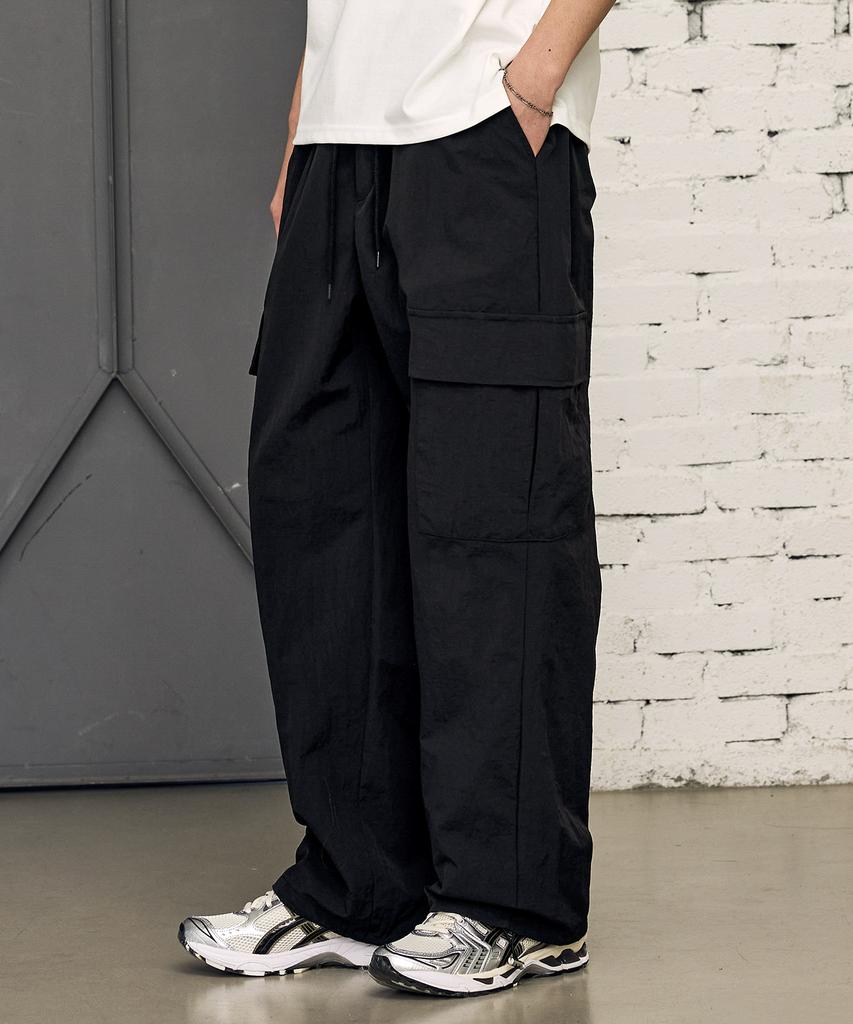 WHOLOVESART Nylon Cargo Pants Black