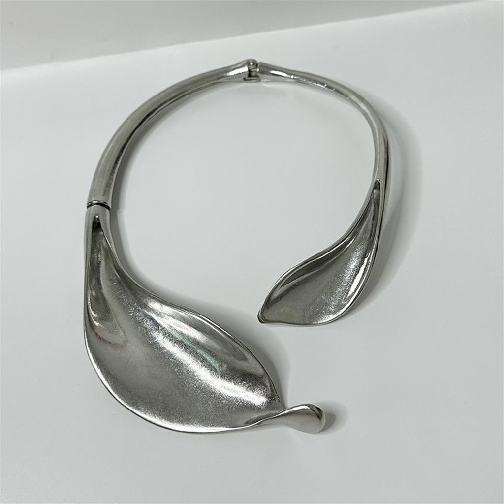 Tooxika Летнее Новое Нишевое Персонализированное Золотое Ожерелье-Воротник с Листьями и Цветами, Преувеличенное Фанковое Ожерелье Открытого Типа с Высоким Чувством