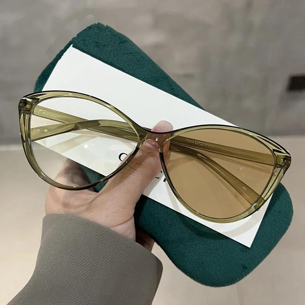 Trendy Cat Eye Photochromic Myopia Glasses Retro Oval Frame Color Changing Minus Diopter Eyewear Ultralight Near Sight Glasses