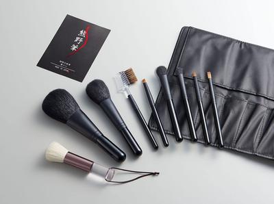 Набор кистей для макияжа Zenith Kumano Heart of the Brush KFi-K309FWB