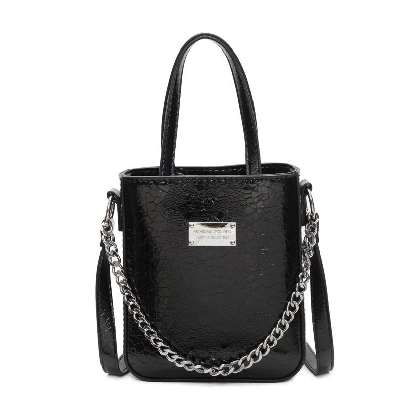 Сумка премиум-текстуры женская весна-лето 2025 новая универсальная модная нишевая корейская версия повседневная сумка-мессенджер