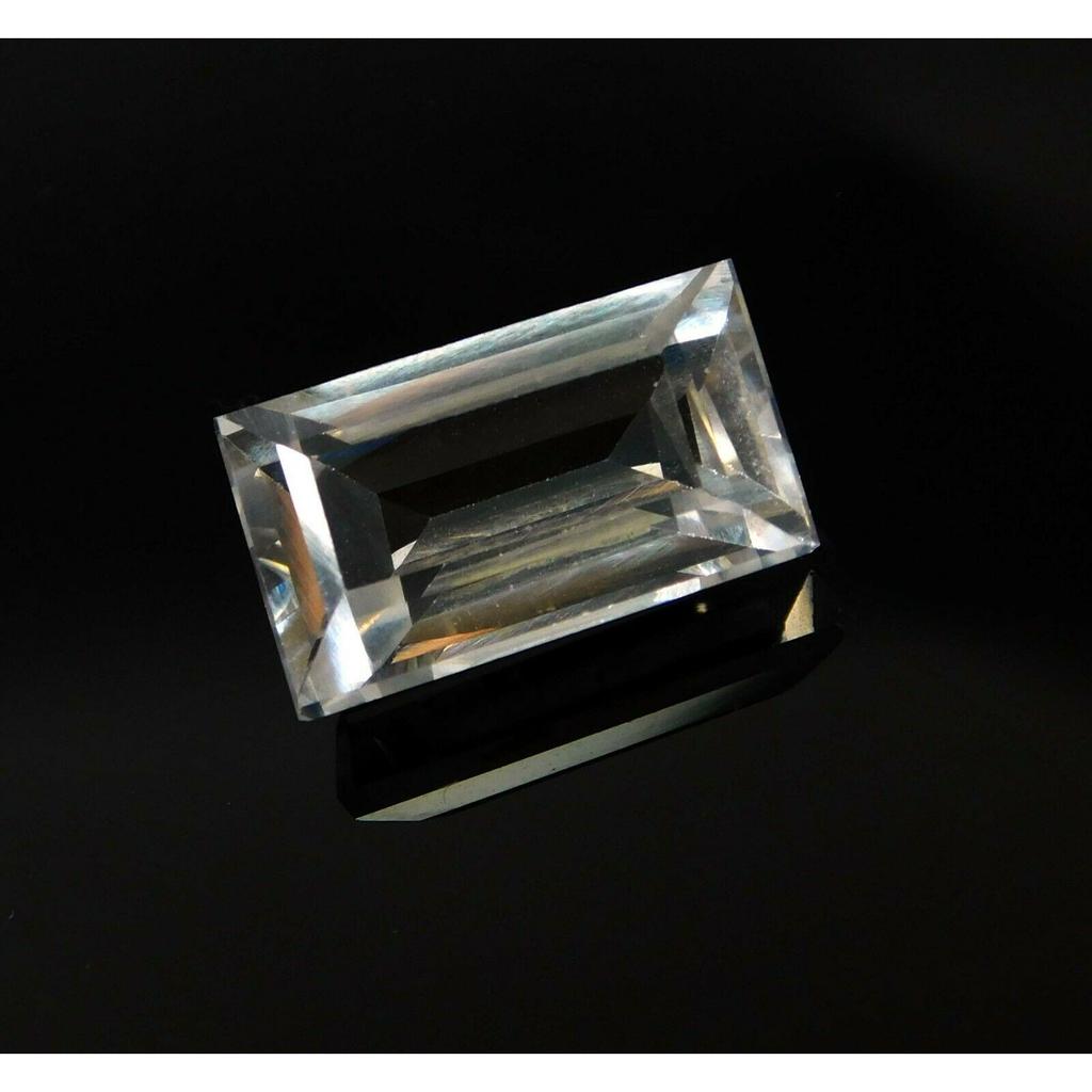 8.12 Ct Natural Ring Size Loose Gemstone White Sapphire Emerald Cut