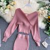 Весенний новый модный костюм в иностранном стиле с v-образным вырезом и рукавами «летучая мышь», вязаный свитер, женская юбка с высокой талией и запахом, комплект из двух предметов