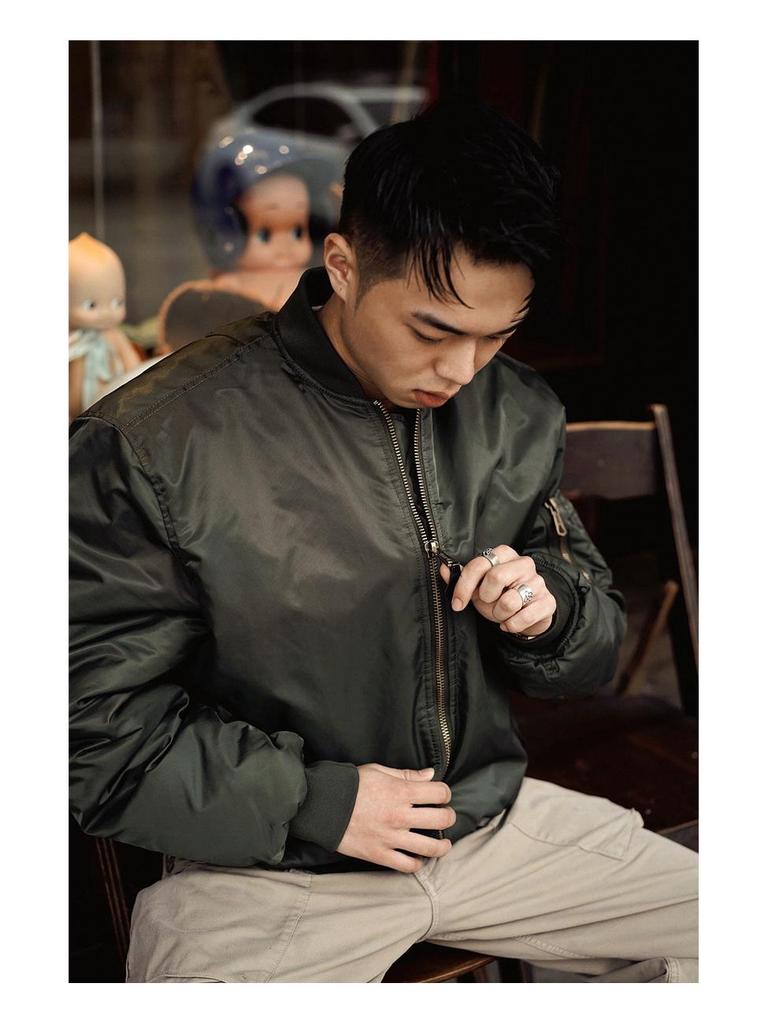 Куртка пилот военного образца Normanlong MA1: Мужская классическая утолщенная осенне-зимняя бейсбольная куртка ВВС