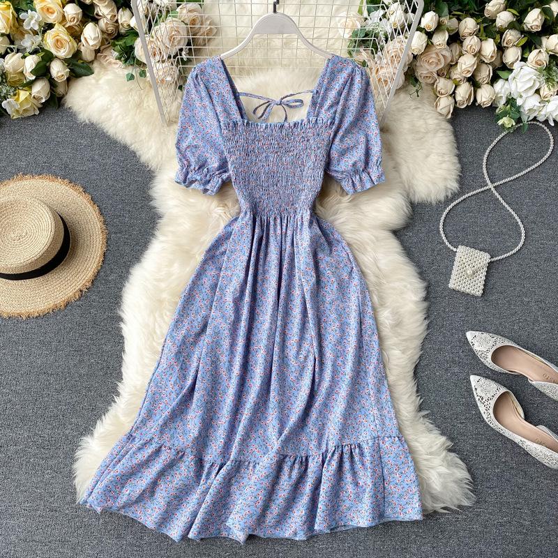 "French Retro Floral Square Neck Puff Sleeve Dress for Petite Women - High Waist, Sweet, Short Spring Style"