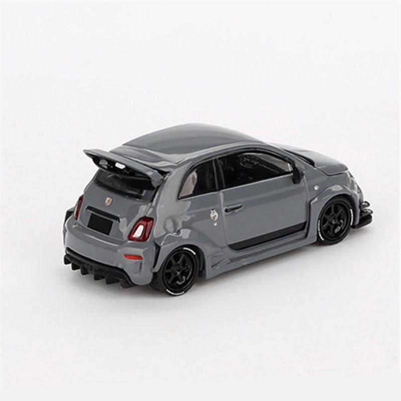 1:64 Абарта 595 Сплав Модифицированный Широкофюзеляжный Спортивный Автомобиль Модель Литой Под Давлением Трековый Гоночный Автомобиль Модель Транспортного Средства Симуляция Миниатюрный Масштаб Игрушка