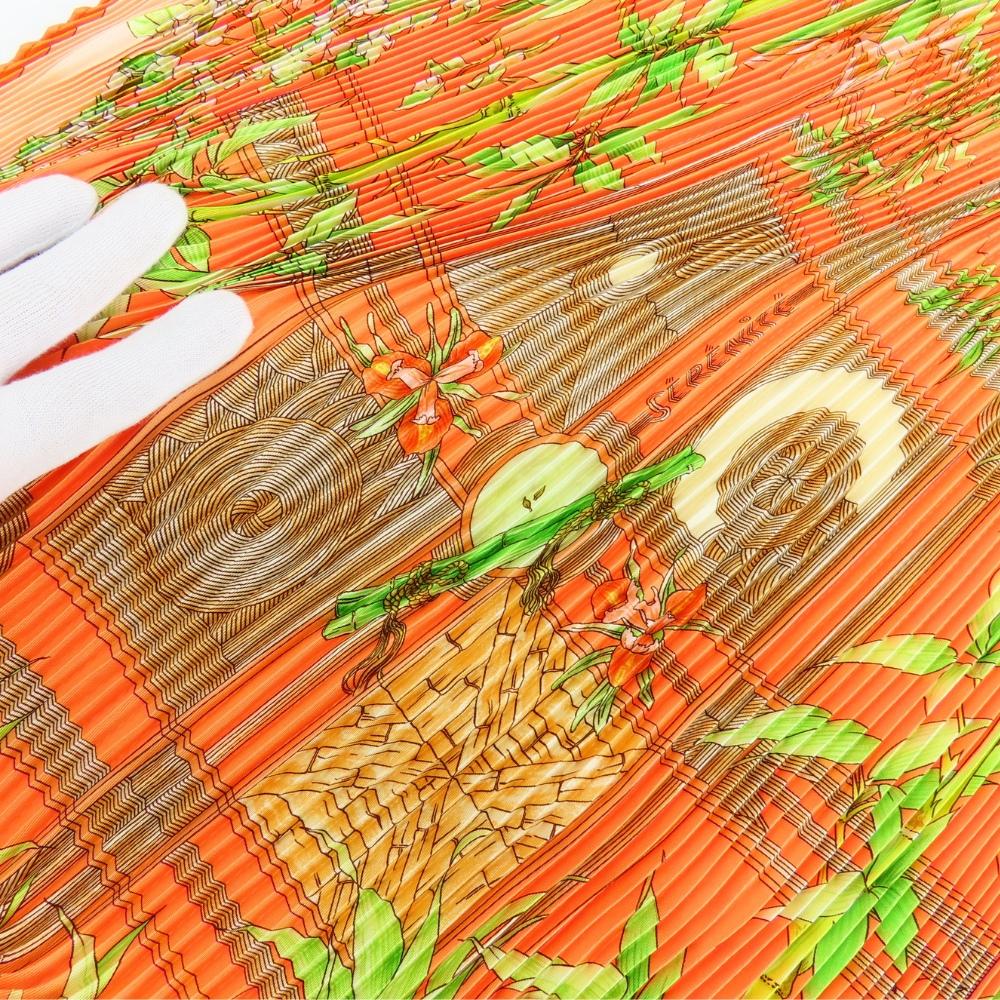 Used HERMES scarf Pleated curry silk Orange SERENITE