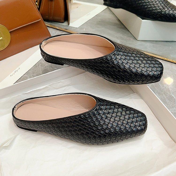 Женские джинсовые тапочки с закрытым носком на плоской подошве, шлепанцы, обувь для улицы, просто, широкий размер 43-33, черный, красный, белый, симпатичные туфли