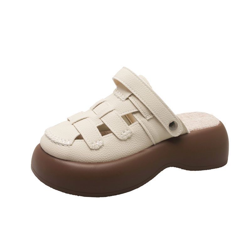 Пляжные сандалии в римском стиле на покатом каблуке