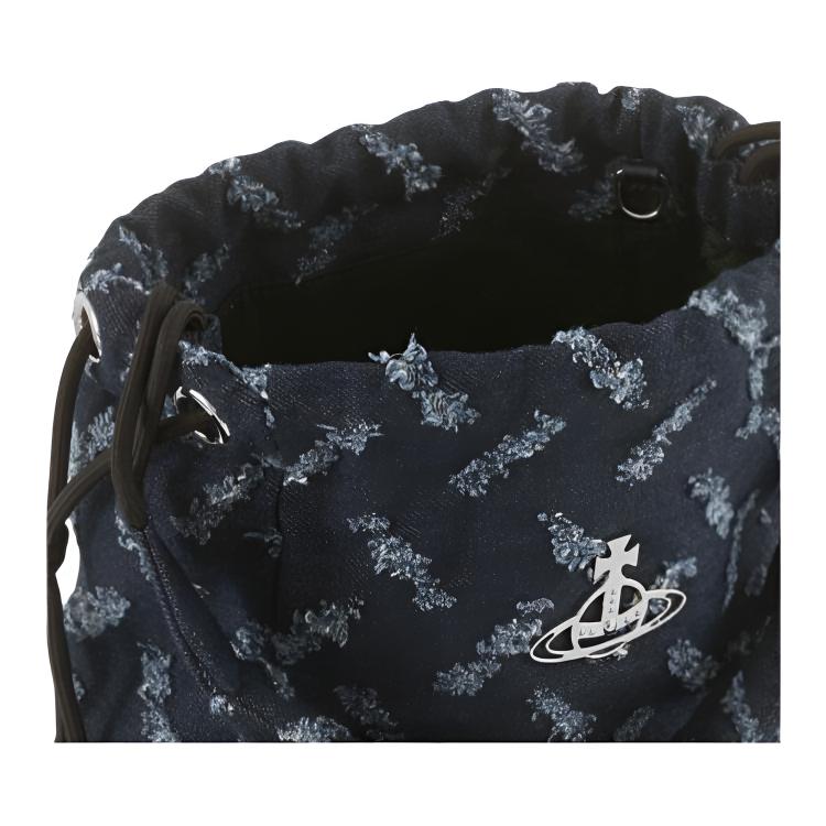 VIVIENNE WESTWOOD Хилари Джинсовый узор Серебряная фурнитура Хлопковая сумка-ведро Женские сумки Индиго 4C03000AUW01BOINDIGO